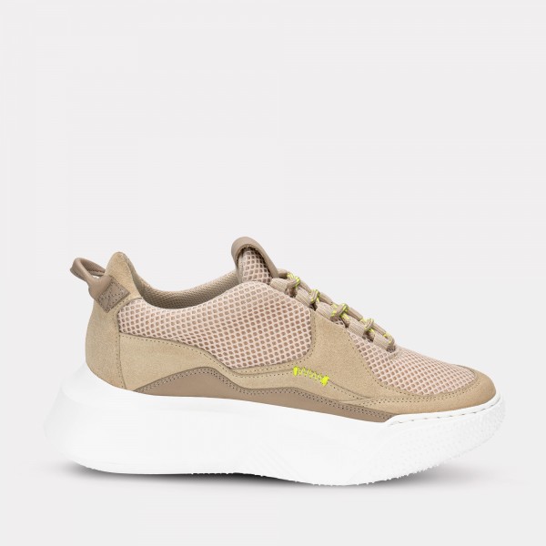 Sneaker Sway Desert
